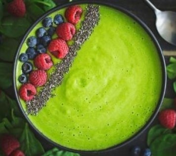Green smoothie bowl